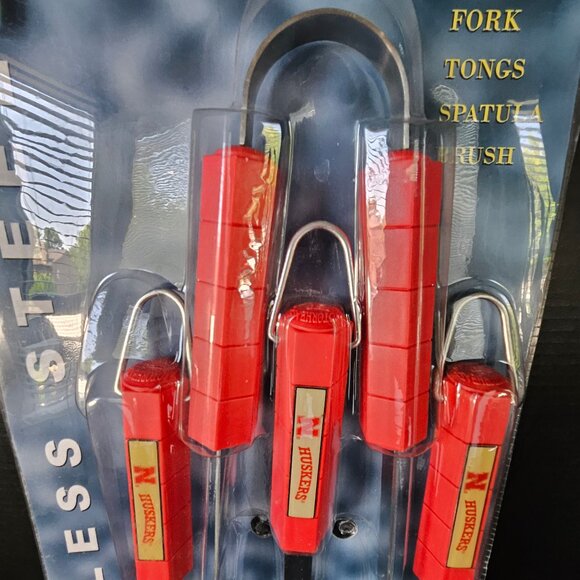 Nebraska Husker Stainless Steel 4 Piece Barbecue Tool Set New - Picture 7 of 10